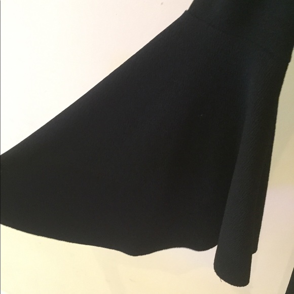 **SOLD**Wrap Top with Ties Around Waist - Picture 4 of 11